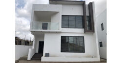 4 bedroom house for sale at Lakeside