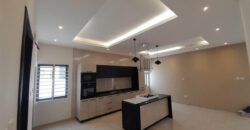 4 bedroom house for sale at Lakeside