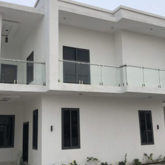 4 Bedroom House At Ashale Botwe