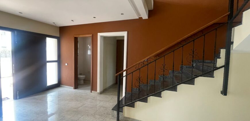 4 Bedroom For Sale House At Adjiringanor