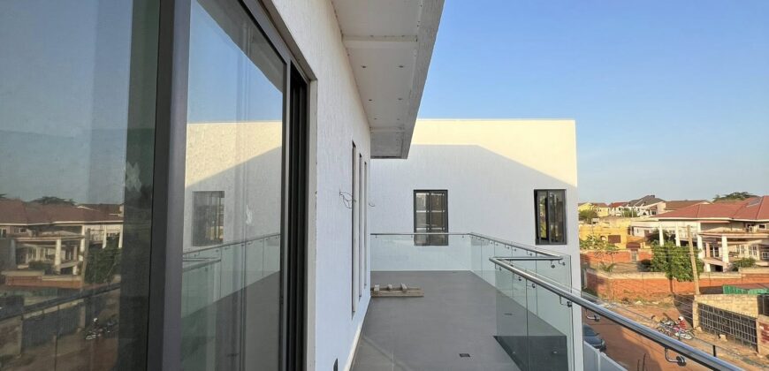 5 Bedroom House for sale in East Legon