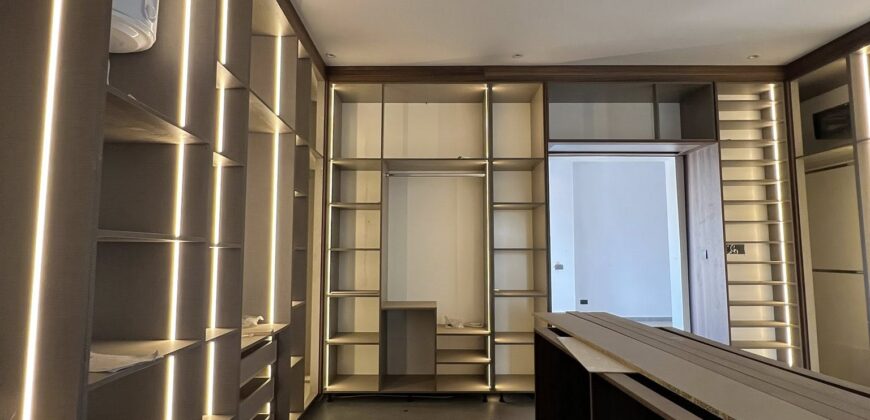 5 Bedroom House for sale in East Legon