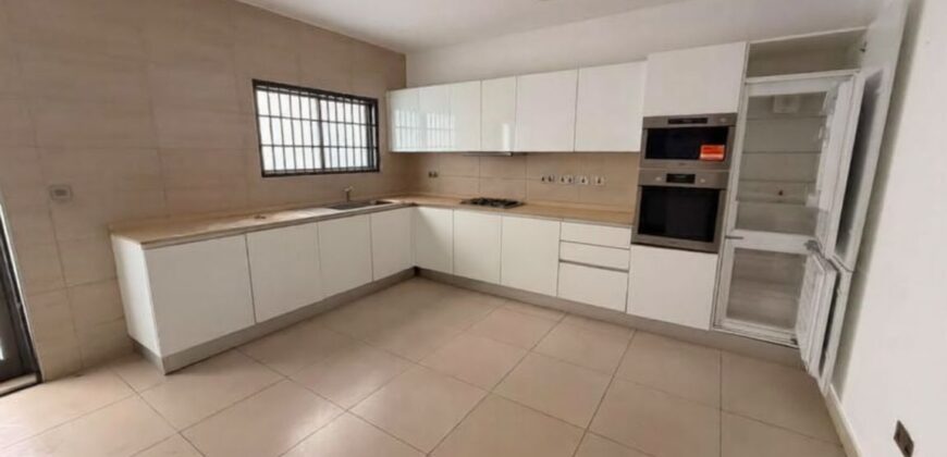 4 Bedroom Town House for Rent in Airport Residential