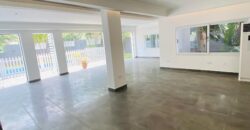 Prime 5-Bedroom Executive Residence in Labone