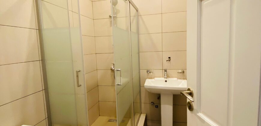 Prime 5-Bedroom Executive Residence in Labone