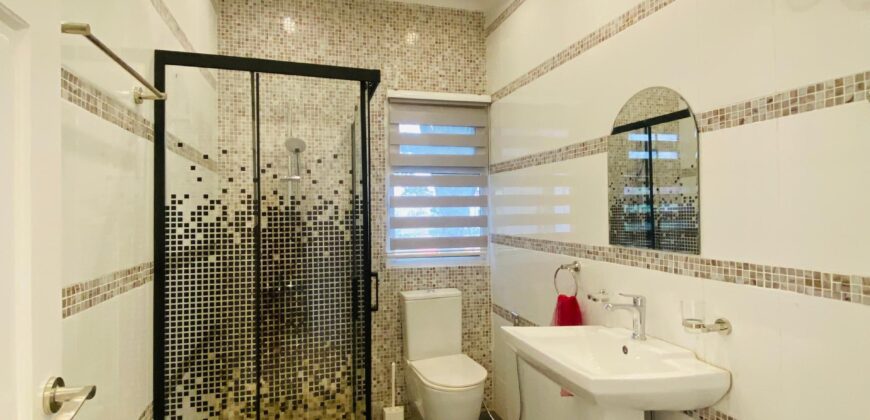 Prime 5-Bedroom Executive Residence in Labone