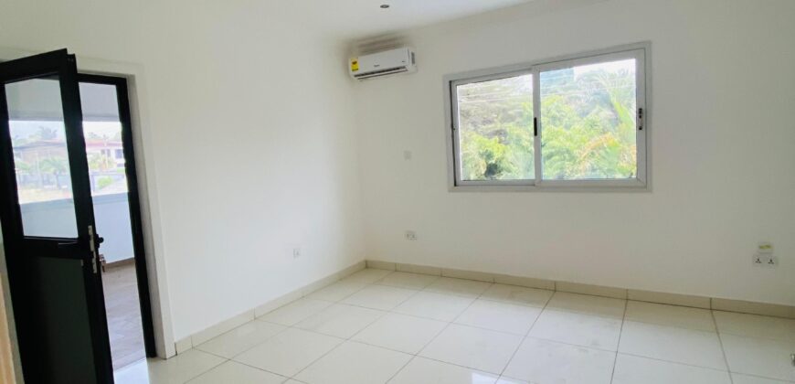 Prime 5-Bedroom Executive Residence in Labone