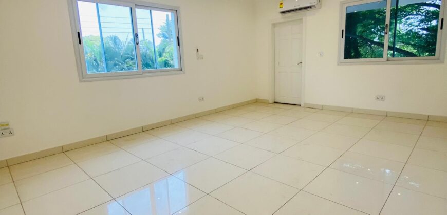 Prime 5-Bedroom Executive Residence in Labone