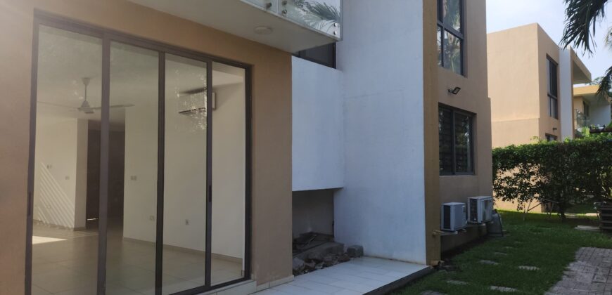 4 Bedroom Townhouse for Rent in Roman Ridge