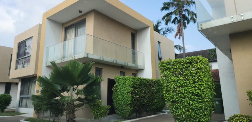 4 Bedroom Townhouse for Rent in Roman Ridge